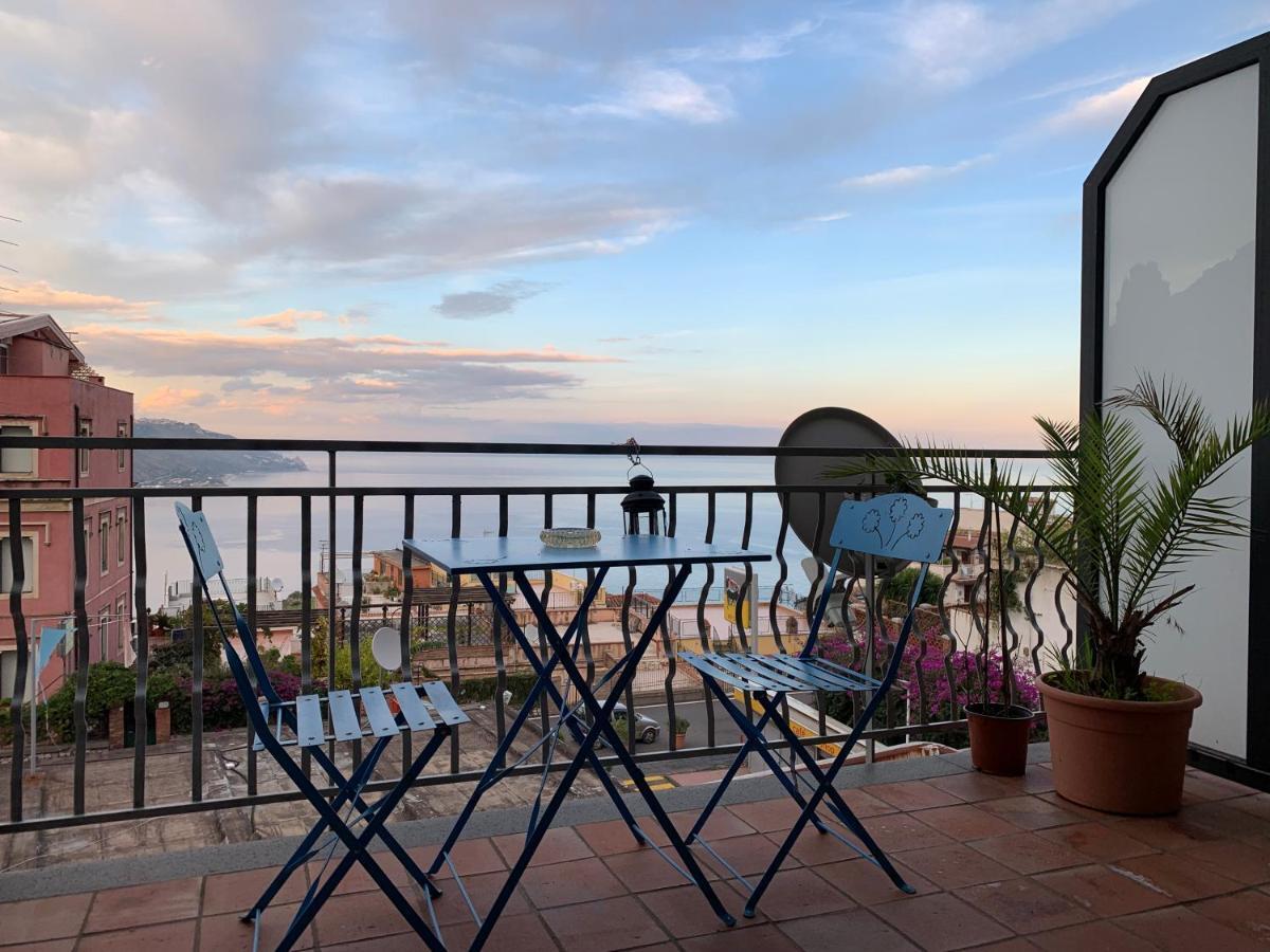 "Sea-See" Studio Taormina Center - Bellissima Vista Mare - Corner Kitchen Kültér fotó